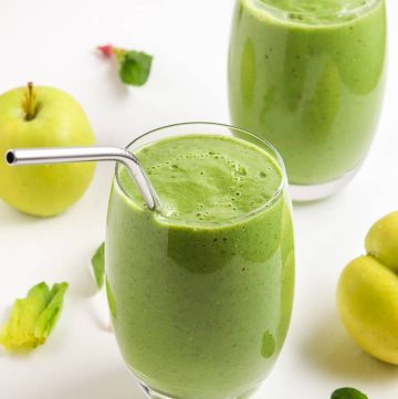 2 glasses of a green apple smoothie