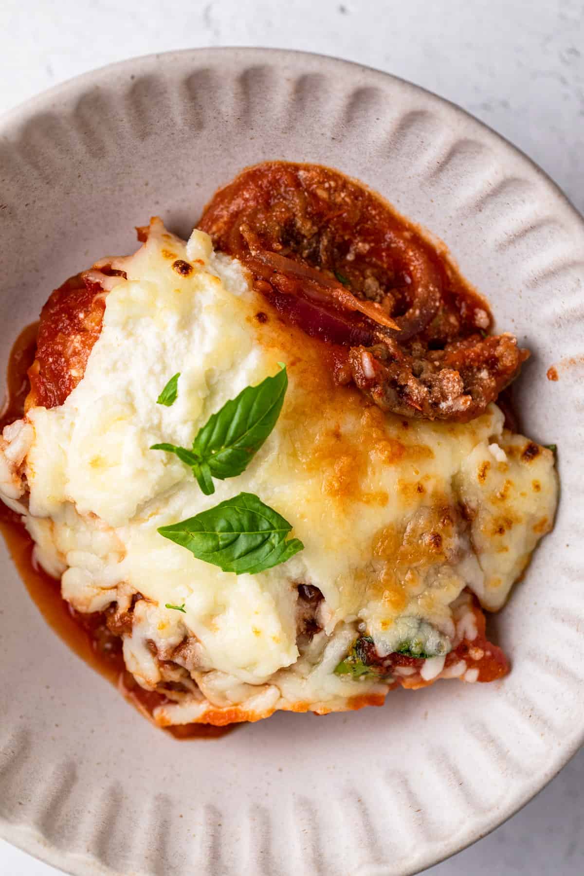 a serving of spinach ricotta ravioli