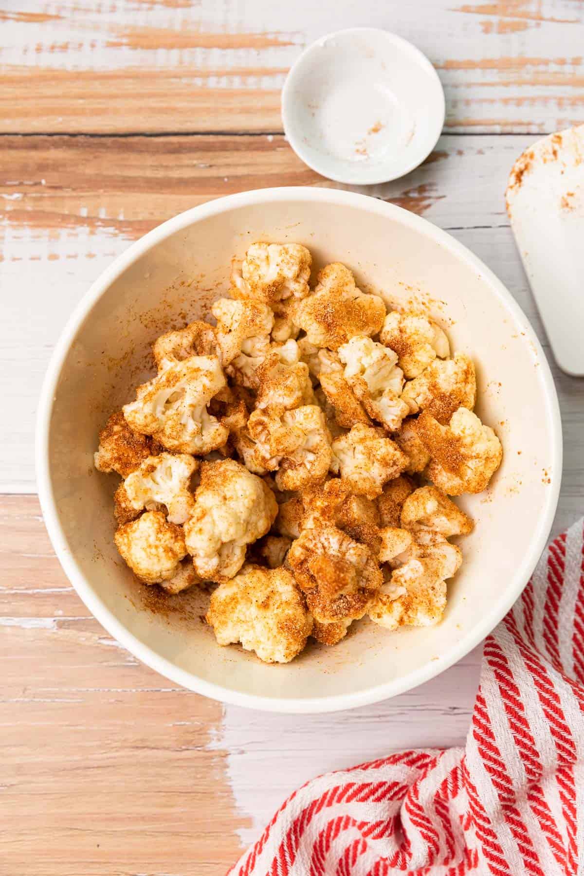 cauliflower florets with seasoning