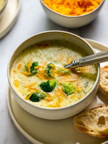 cropped-Easy-Broccoli-Cheese-Soup-18.jpeg