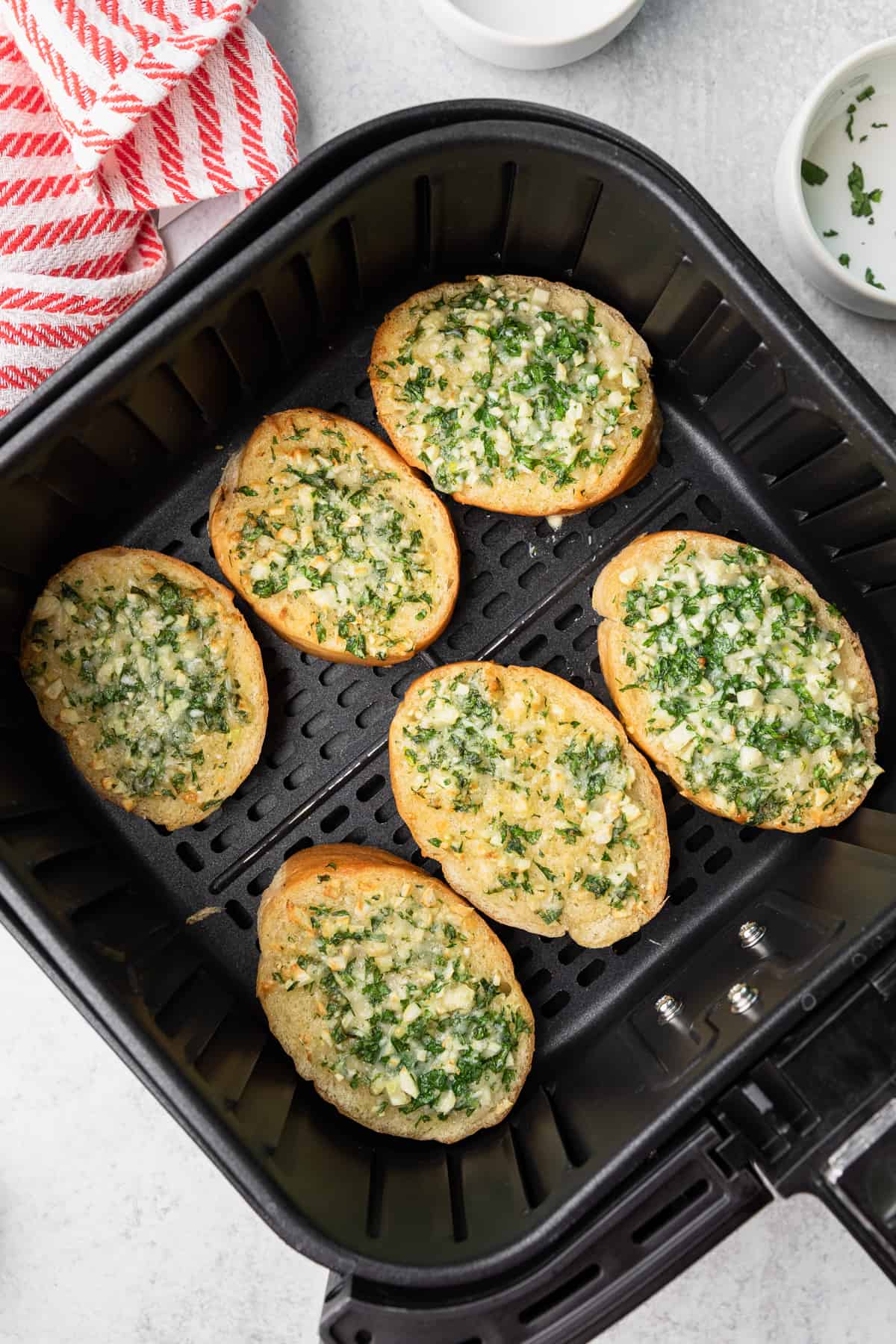 garlic toast made in the air fryer basket