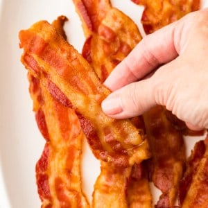 air fryer bacon featured image