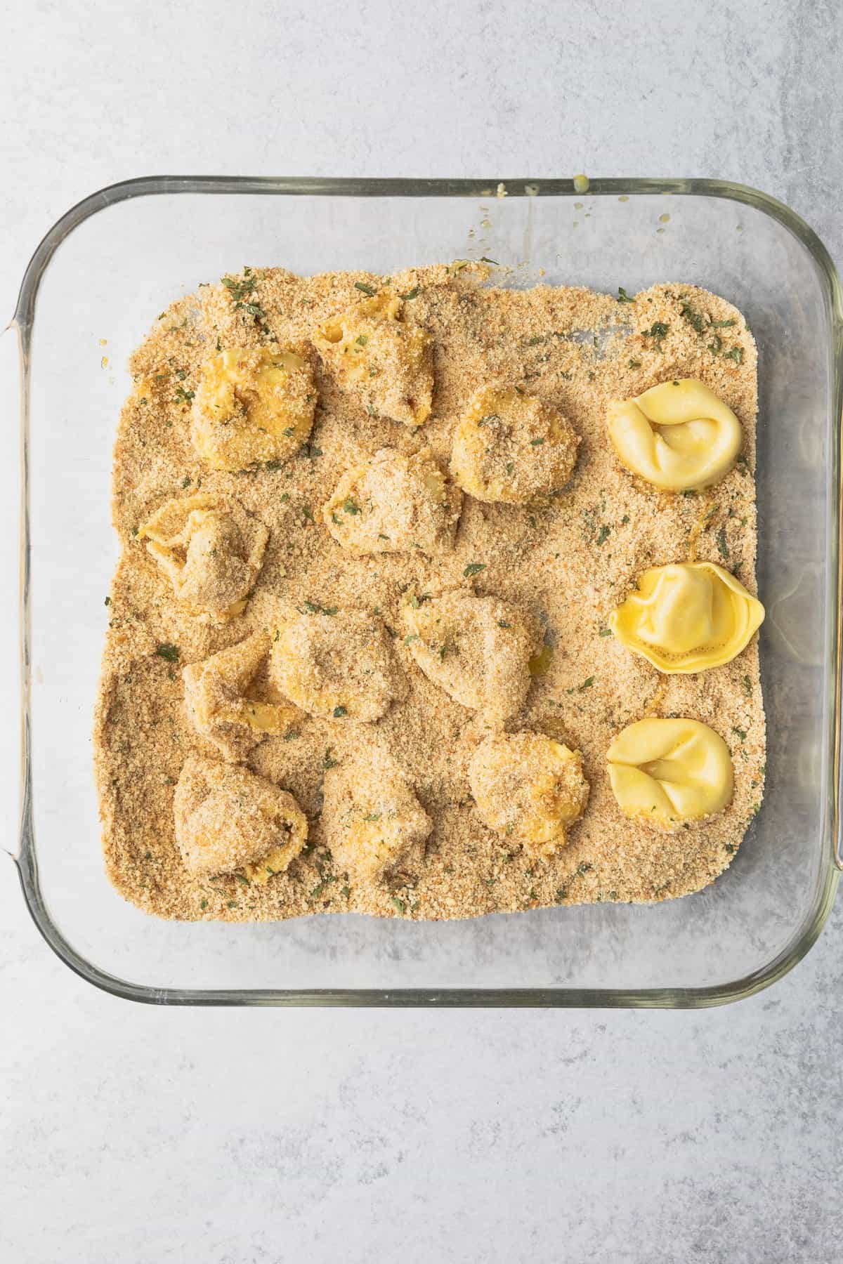 tortellini in breadcrumbs coating