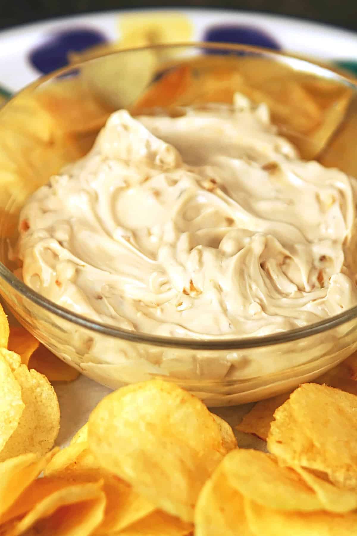 french onion dip with chips