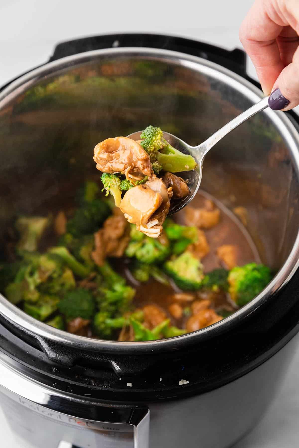 the instant pot chicken and broccoli recipe completed