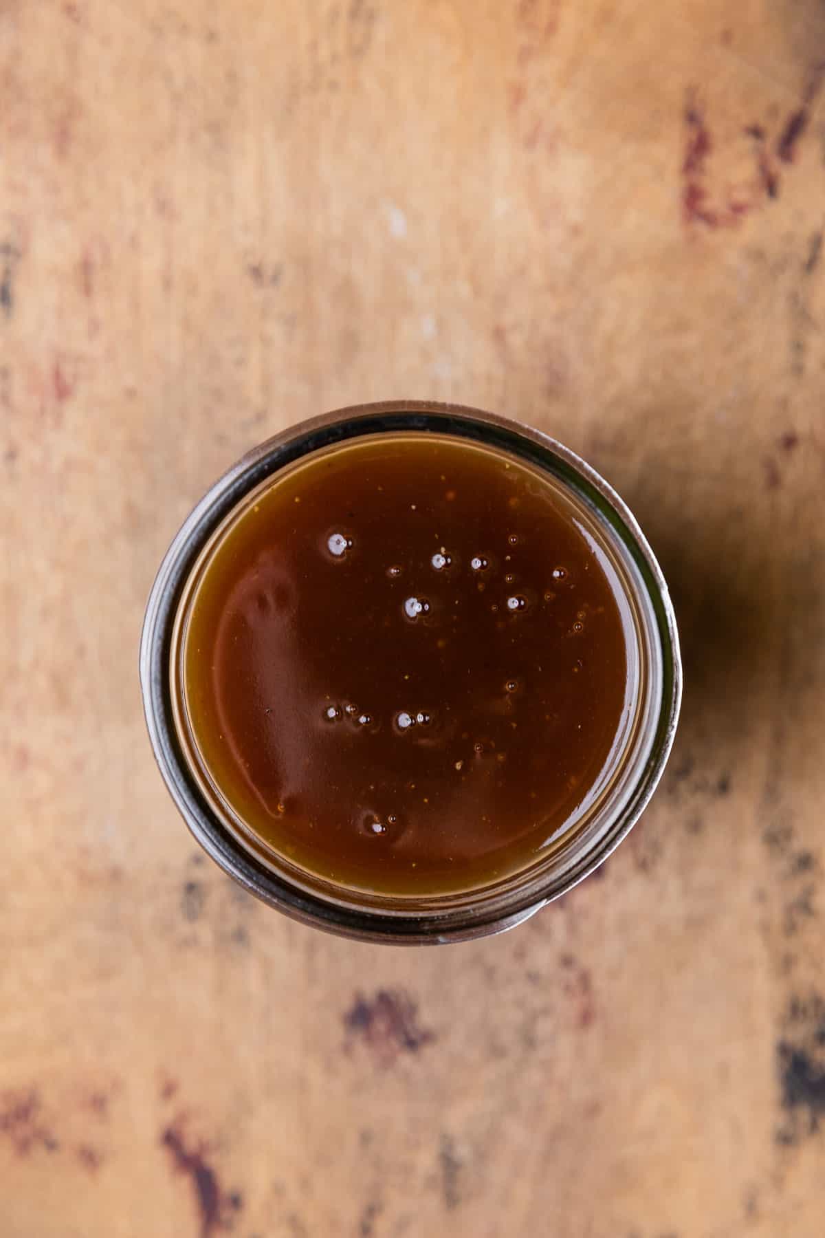 the finished gravy stored in a mason jar