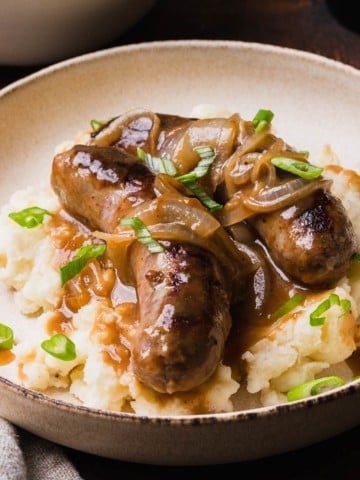 the completed irish bangers and mash reicpe
