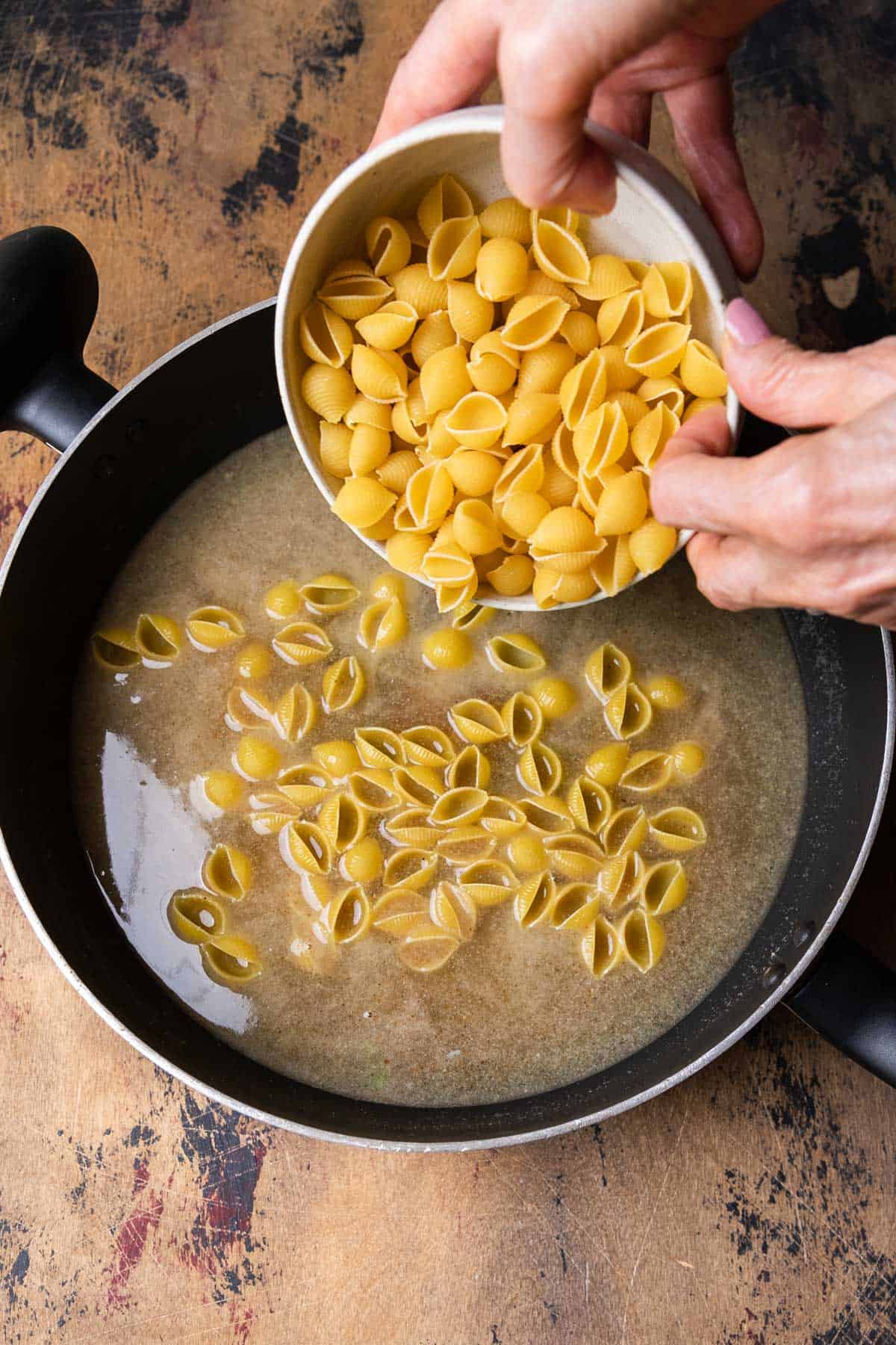 making broccoli mac and cheese