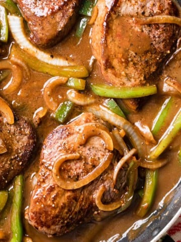 the completed pepper steak with gravy recipe prepared
