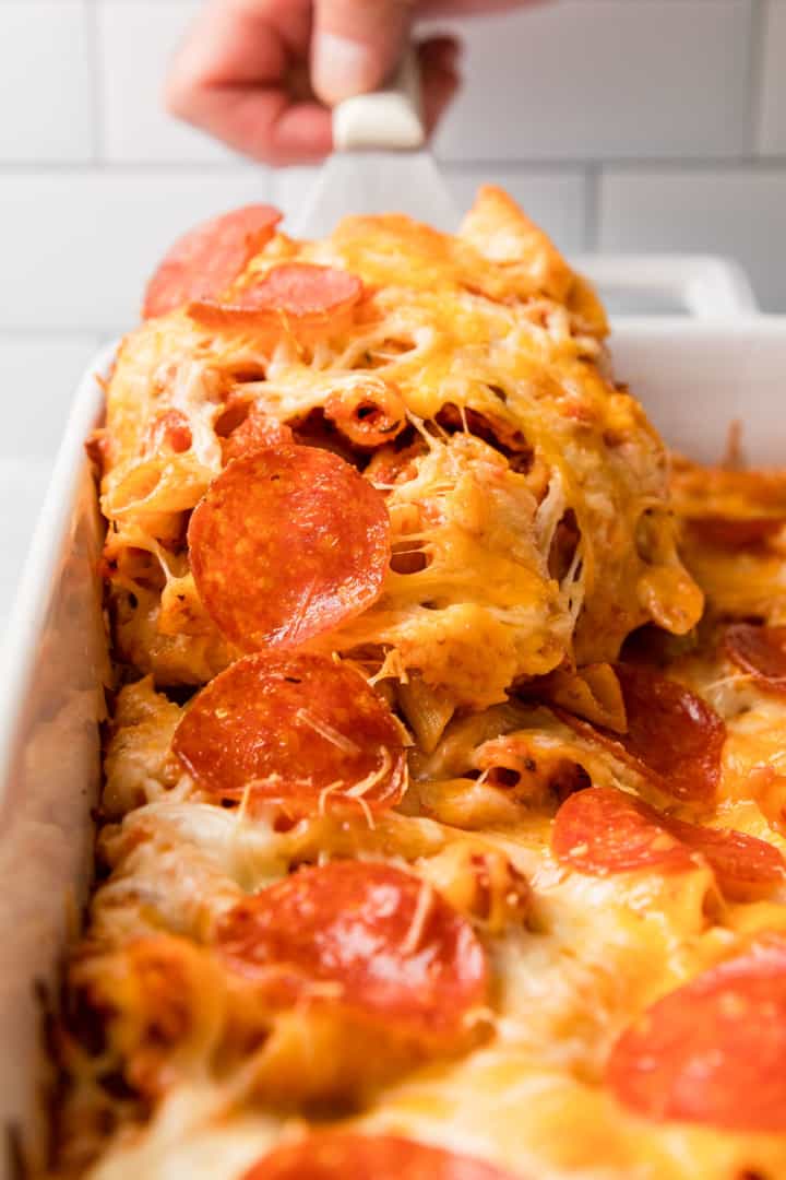 Family Favorite Easy Pepperoni Pizza Casserole Recipe The Travel Palate
