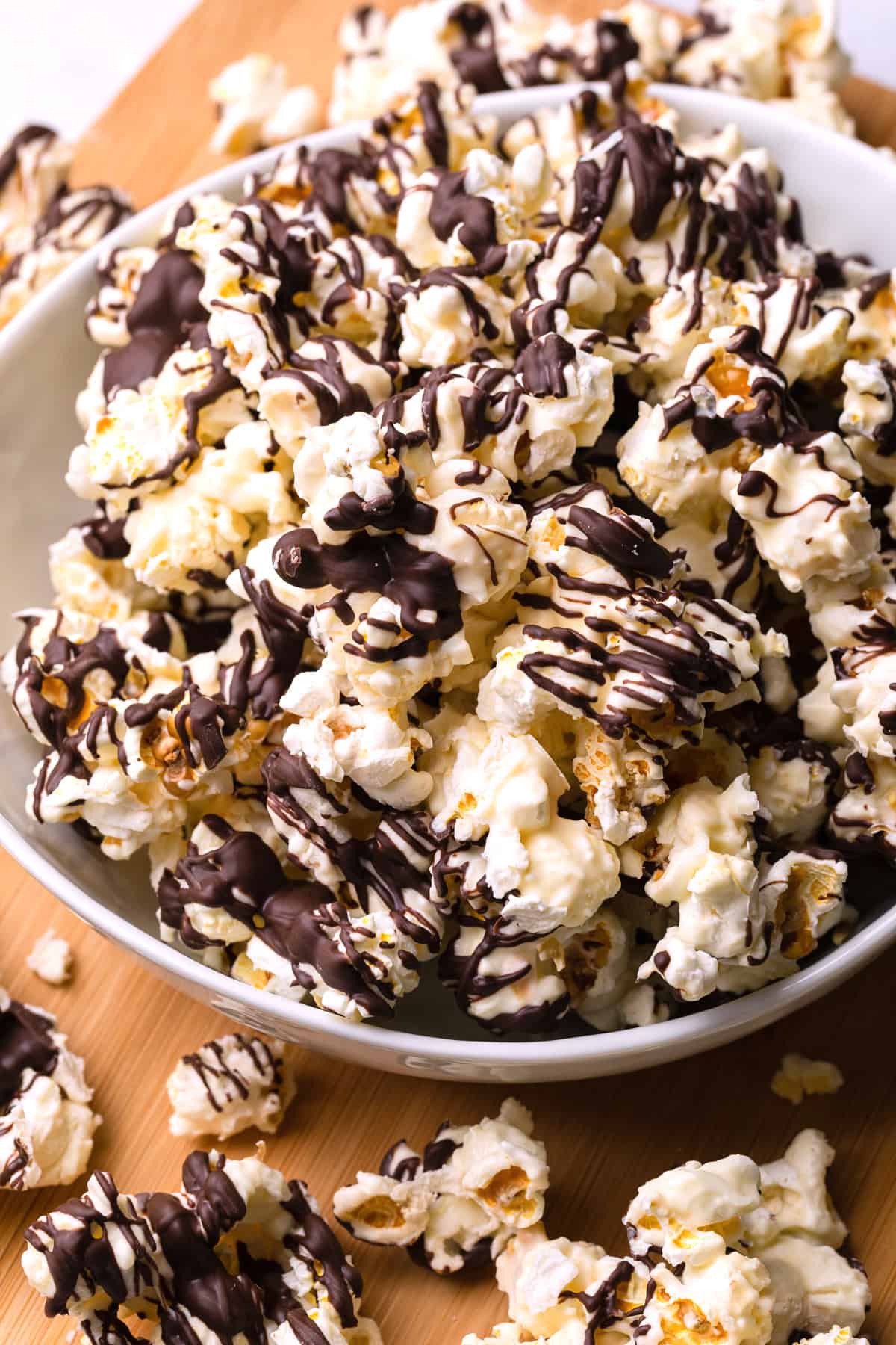 Chocolate drizzle popcorn completed recipe.