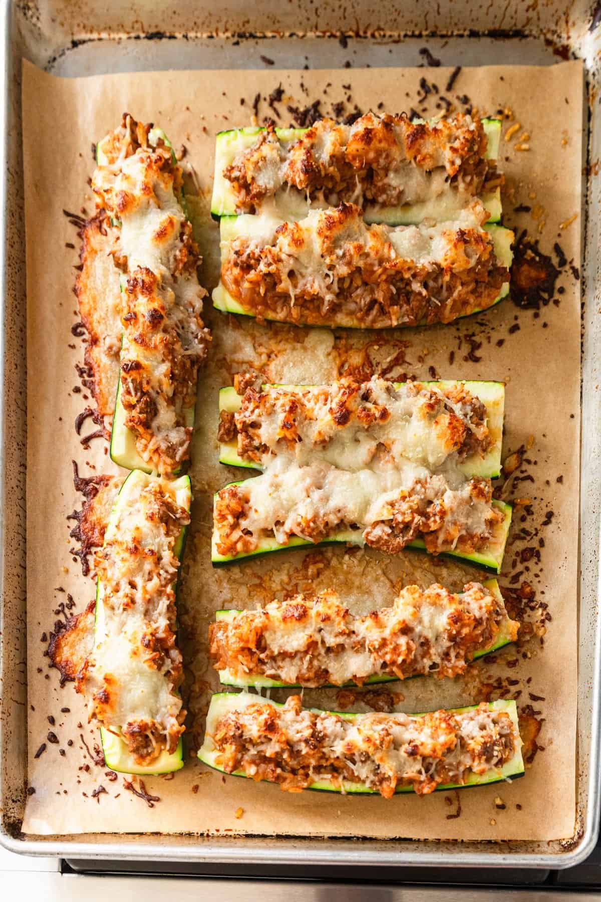 Stuffed zucchini after baking.