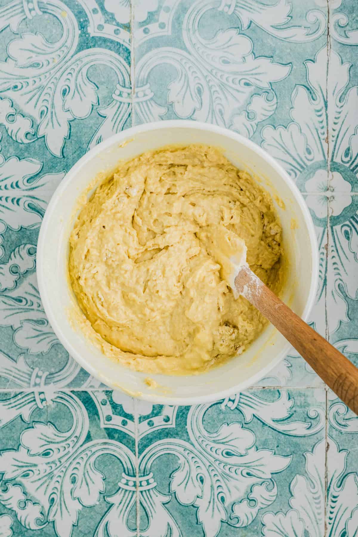 The cake batter in a bowl.