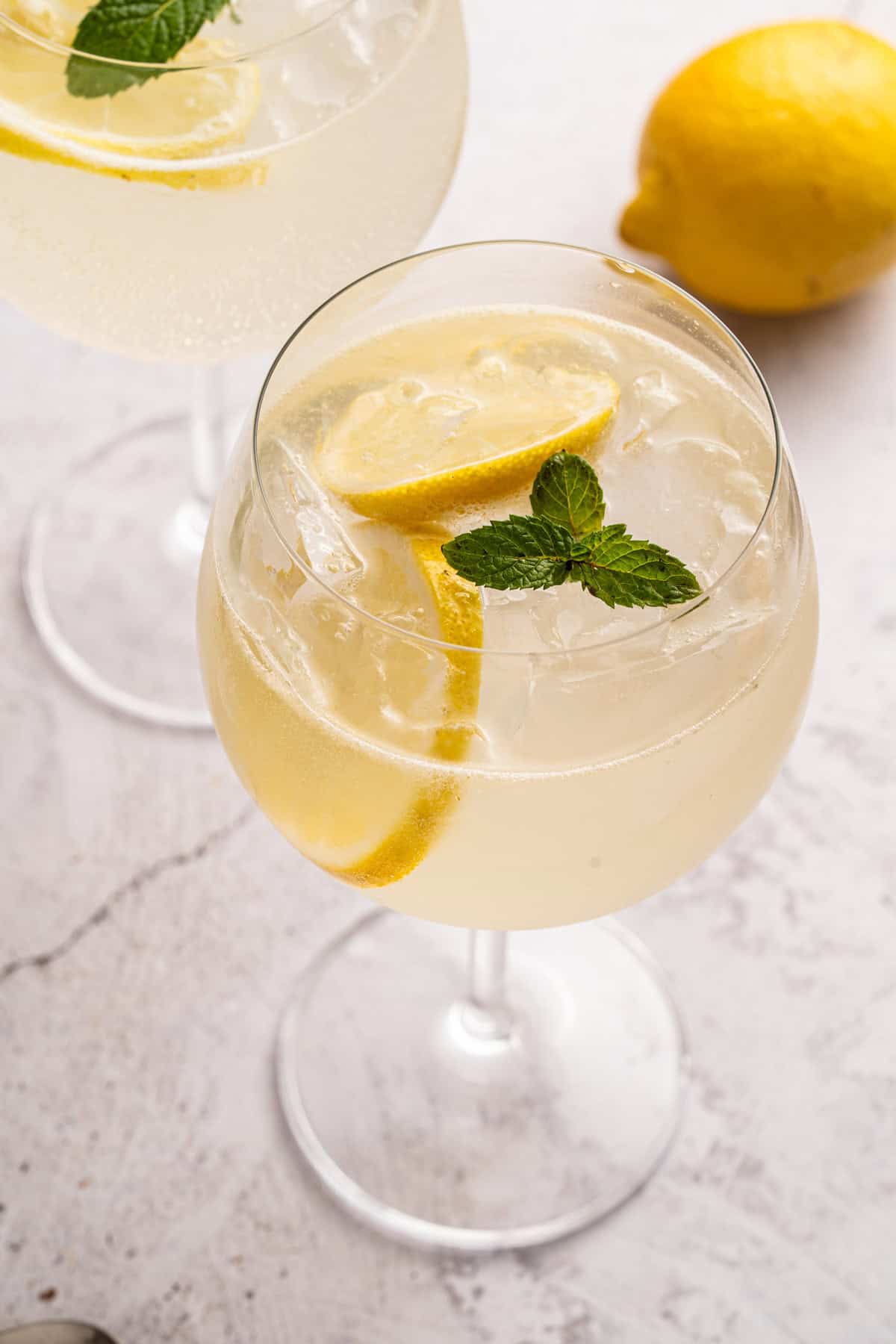 A classic cocktail made with gin and elderflower.
